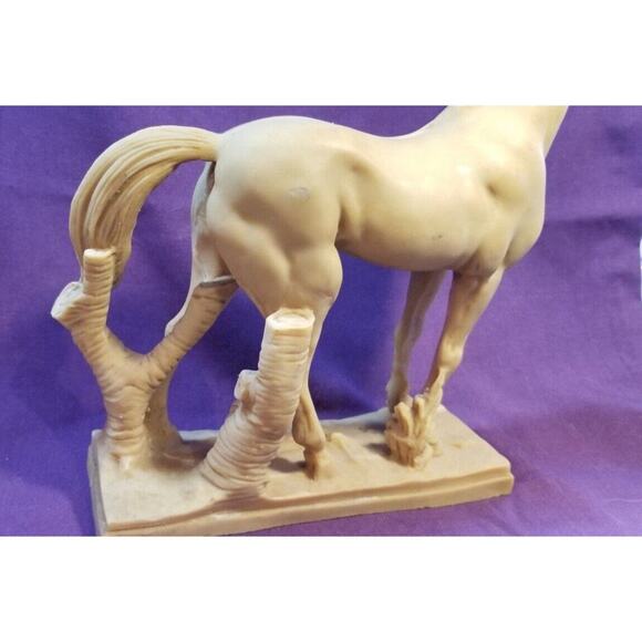 Vintage large & heavy Horse Marble look Resin Casting Statue Figurine - Picture 8 of 10